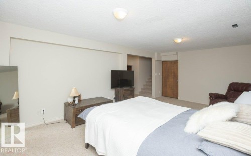 10737 108A Avenue, Westlock, AB - Indoor Photo Showing Bedroom