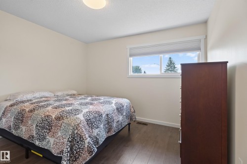 16531 116 Street Nw, Edmonton, AB - Indoor Photo Showing Bedroom