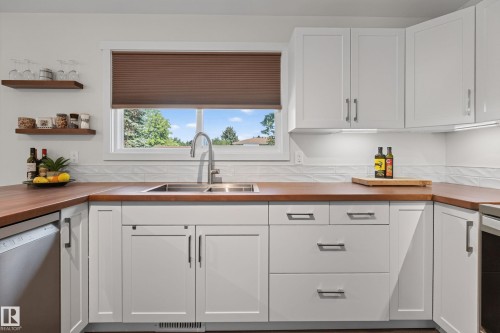 16531 116 Street Nw, Edmonton, AB - Indoor Photo Showing Kitchen With Double Sink