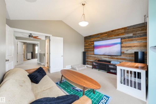1375 113 Street Sw, Edmonton, AB - Indoor