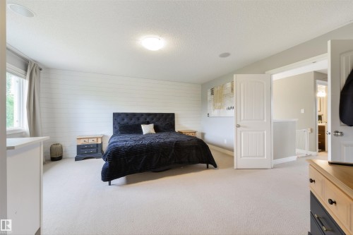 1375 113 Street Sw, Edmonton, AB - Indoor Photo Showing Bedroom