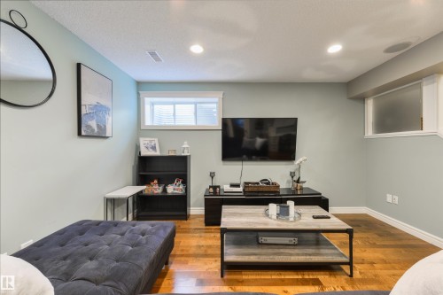 1375 113 Street Sw, Edmonton, AB - Indoor Photo Showing Other Room