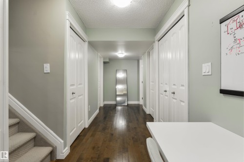 1375 113 Street Sw, Edmonton, AB - Indoor Photo Showing Other Room