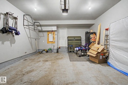 #90 17832 78 St Nw, Edmonton, AB - Indoor Photo Showing Garage