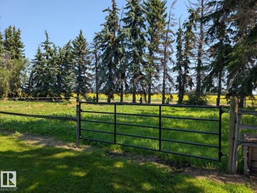 50120 Rge Rd 270, Rural Leduc County, AB - Outdoor