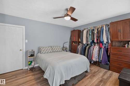 50120 Rge Rd 270, Rural Leduc County, AB - Indoor Photo Showing Bedroom