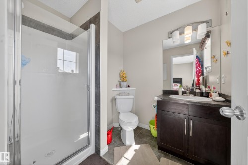 4680 Crabapple Run Run Sw, Edmonton, AB - Indoor Photo Showing Bathroom
