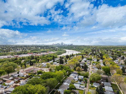4001 113 Avenue Nw, Edmonton, AB - Outdoor With View