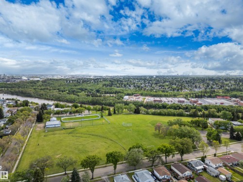 4001 113 Avenue Nw, Edmonton, AB - Outdoor With View