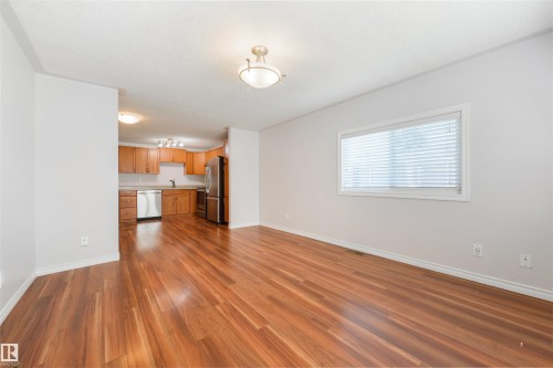 #35 305 Calahoo Rd, Spruce Grove, AB - Indoor Photo Showing Other Room