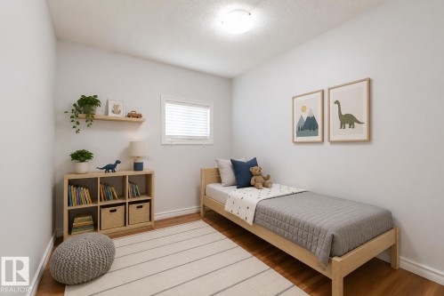 #35 305 Calahoo Rd, Spruce Grove, AB - Indoor Photo Showing Bedroom