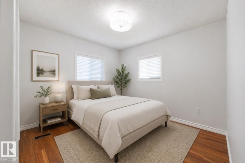 #35 305 Calahoo Rd, Spruce Grove, AB - Indoor Photo Showing Bedroom