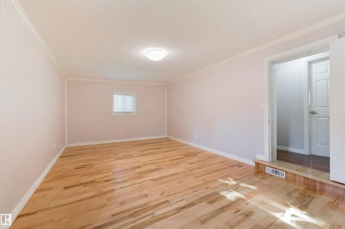 #35 305 Calahoo Rd, Spruce Grove, AB - Indoor Photo Showing Other Room