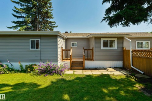 #35 305 Calahoo Rd, Spruce Grove, AB - Outdoor