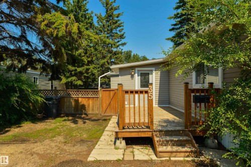 #35 305 Calahoo Rd, Spruce Grove, AB - Outdoor