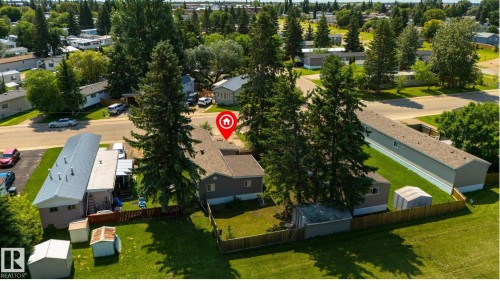 #35 305 Calahoo Rd, Spruce Grove, AB - Outdoor