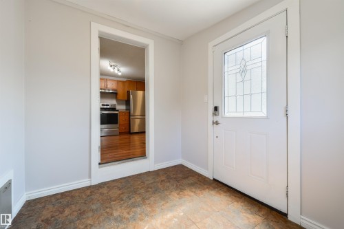 #35 305 Calahoo Rd, Spruce Grove, AB - Indoor Photo Showing Other Room