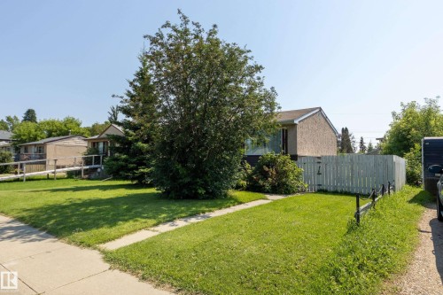 15925 106 Avenue Nw, Edmonton, AB 