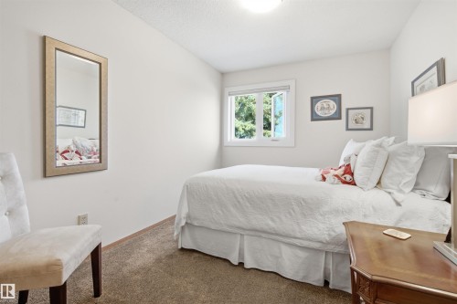 207 18 Street, Cold Lake, AB - Indoor Photo Showing Bedroom