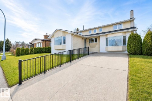 11539 40 Avenue Nw, Edmonton, AB - Outdoor