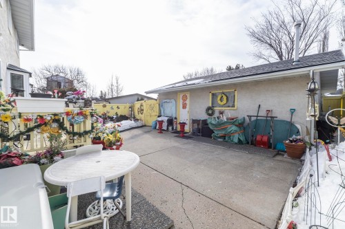11539 40 Avenue Nw, Edmonton, AB - Outdoor