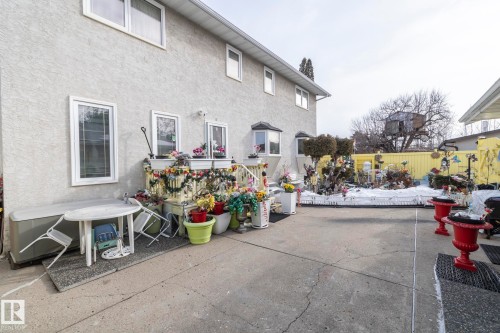 11539 40 Avenue Nw, Edmonton, AB - Outdoor With Exterior