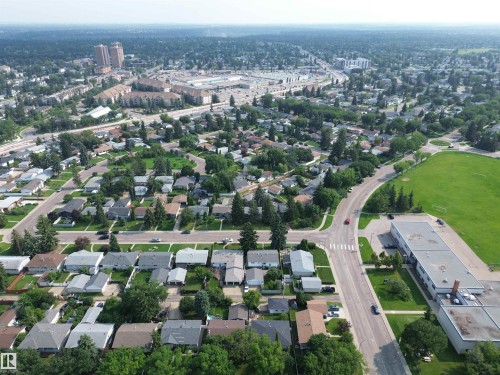 15717 92 Avenue Nw, Edmonton, AB - Outdoor With View