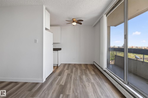 #1507 10883 Saskatchewan Dr Nw, Edmonton, AB - Indoor Photo Showing Other Room