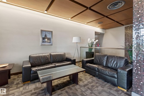 #1507 10883 Saskatchewan Dr Nw, Edmonton, AB - Indoor Photo Showing Living Room