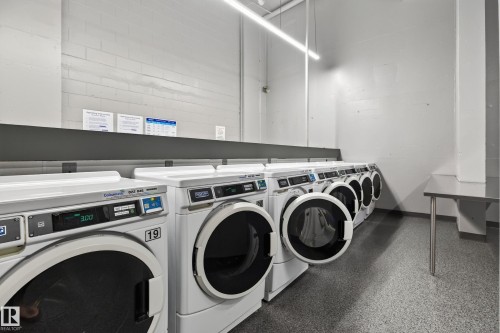 #1507 10883 Saskatchewan Dr Nw, Edmonton, AB - Indoor Photo Showing Laundry Room