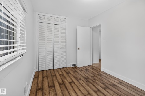 10640 79 Street Nw, Edmonton, AB - Indoor Photo Showing Other Room