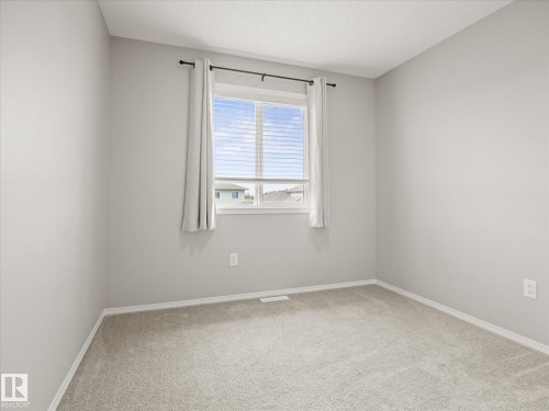 103 South Creek Wynd, Stony Plain, AB - Indoor Photo Showing Other Room