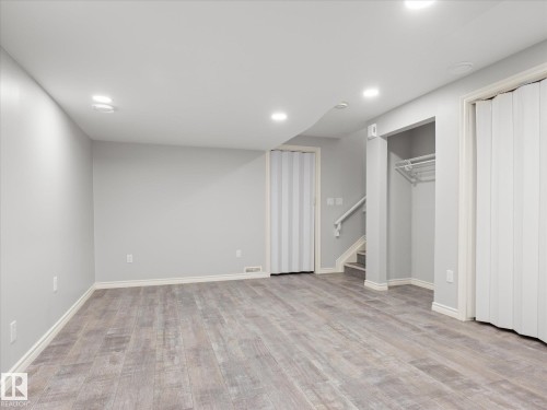 103 South Creek Wynd, Stony Plain, AB - Indoor