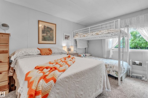 5301 52 Street, Cold Lake, AB - Indoor Photo Showing Bedroom
