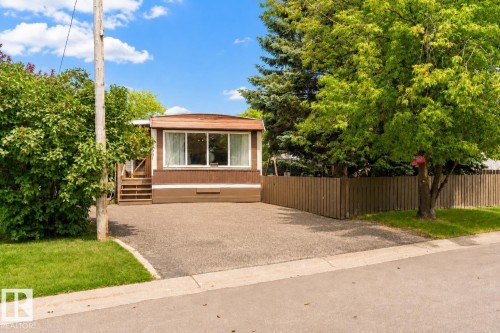 5301 52 Street   Cold Lake, AB T9M 1X5