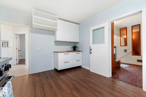 11903 125 Street Nw, Edmonton, AB - Indoor