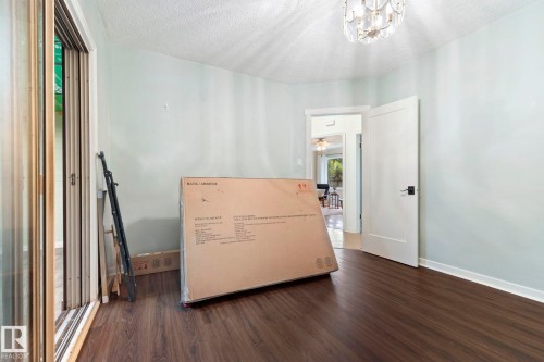 11903 125 Street Nw, Edmonton, AB - Indoor Photo Showing Other Room