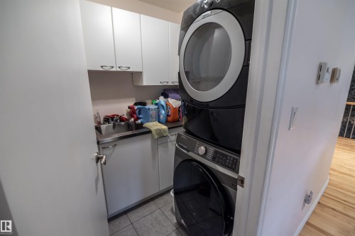 5631 49 Street, Rural Lac Ste. Anne County, AB - Indoor Photo Showing Laundry Room