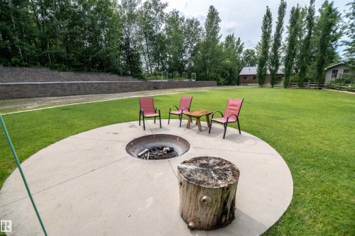 5631 49 Street, Rural Lac Ste. Anne County, AB - Outdoor With Backyard