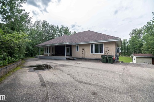 5631 49 Street, Rural Lac Ste. Anne County, AB - Outdoor