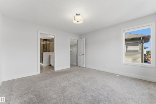 15632 16 Avenue Sw, Edmonton, AB - Indoor Photo Showing Other Room
