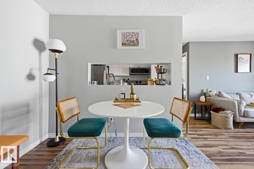 #428 2520 50 St Nw, Edmonton, AB - Indoor Photo Showing Dining Room