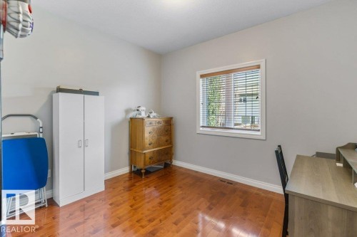 10107 97 Street, Morinville, AB - Indoor