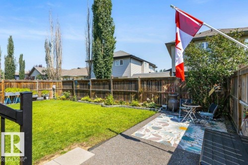 10107 97 Street, Morinville, AB - Outdoor