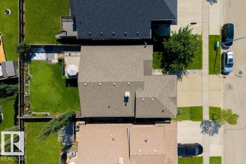 10107 97 Street, Morinville, AB - Outdoor