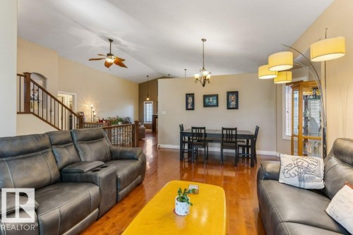 10107 97 Street, Morinville, AB - Indoor Photo Showing Living Room