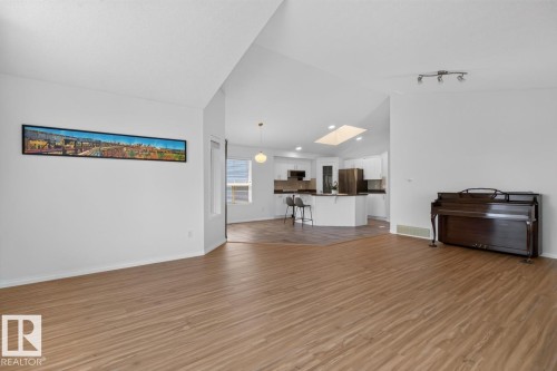 387 Foxboro Way, Sherwood Park, AB - Indoor Photo Showing Living Room