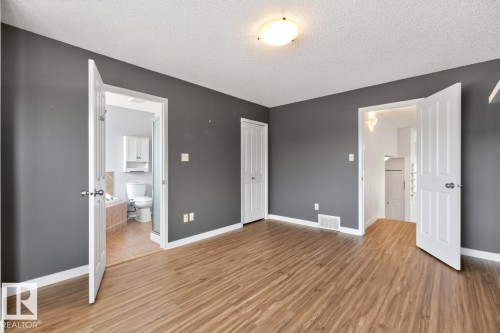 387 Foxboro Way, Sherwood Park, AB - Indoor Photo Showing Other Room