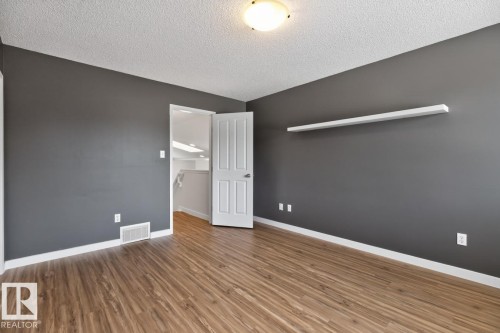 387 Foxboro Way, Sherwood Park, AB - Indoor Photo Showing Other Room