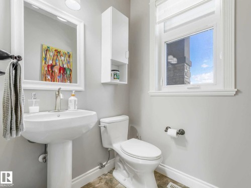 1A 53521 Rge Rd 272, Rural Parkland County, AB - Indoor Photo Showing Bathroom